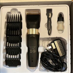 Hudson & Friends - Pet Clippers